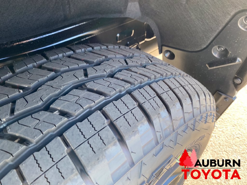 New 2026 Toyota Sequoia Platinum w/ TRD Off-Road Package AWD/4WD image 24