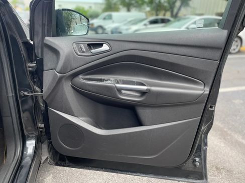 Used 2014 Ford Escape SE w/ Equipment Group 201A FWD image 34
