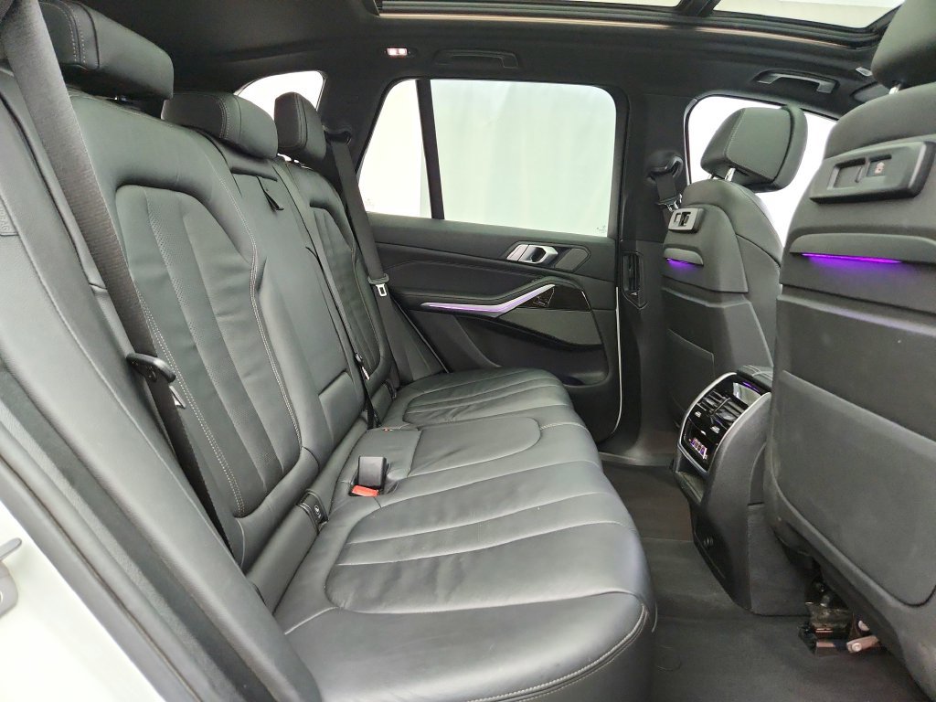 Used 2019 BMW X5 xDrive50i w/ M Sport Package AWD/4WD image 34