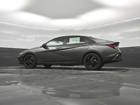 New 2026 Hyundai Elantra Sport FWD image 35