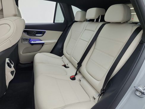 New 2027 Mercedes-Benz GLC 300 image 11