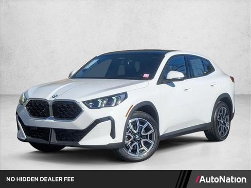 Used 2026 BMW X2 xDrive28i AWD/4WD image 1