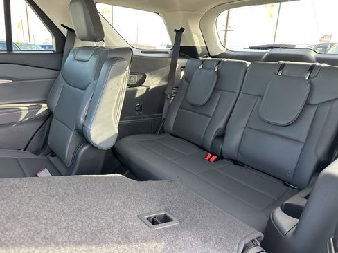 New 2026 Ford Explorer Active w/ Active Comfort Package image 23