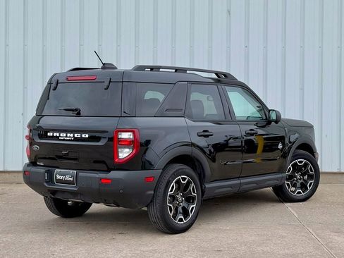 Certified 2025 Ford Bronco Sport Outer Banks w/ Outer Banks Tech Package+ AWD/4WD image 6