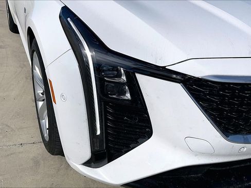 Used 2025 Cadillac CT5 Premium Luxury image 36