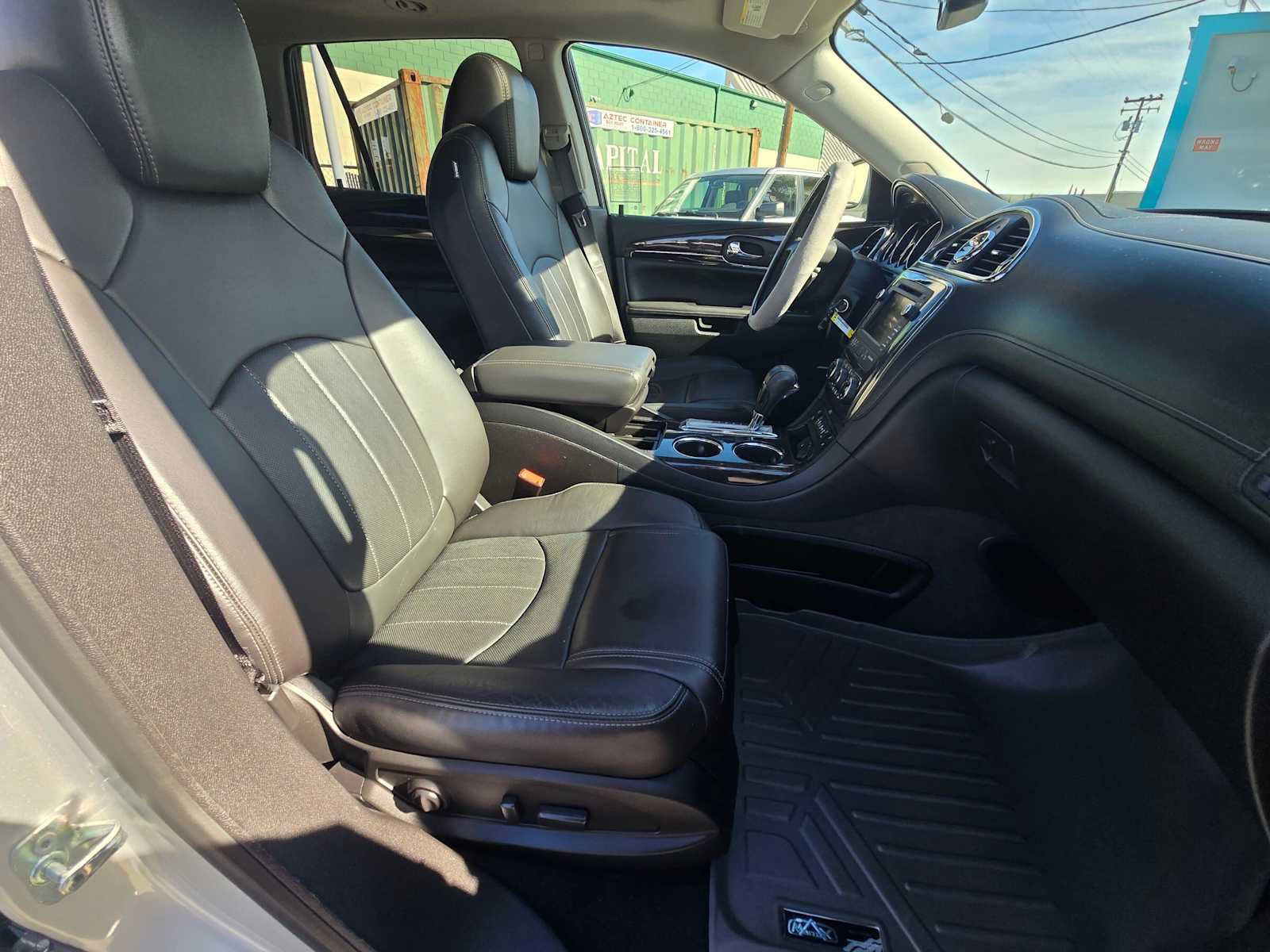 Used 2017 Buick Enclave Premium w/ Experience Buick Package AWD/4WD image 10