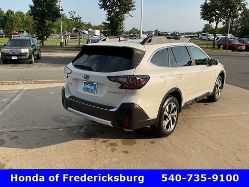 Used 2021 Subaru Outback Limited AWD/4WD image 6