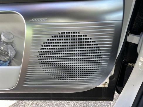 New 2026 Hyundai Ioniq 9 Limited image 22