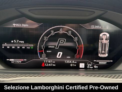 Used 2023 Lamborghini Urus Performante AWD/4WD image 38