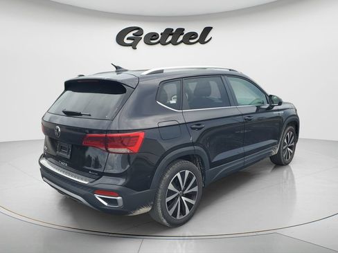 Used 2023 Volkswagen Taos SE AWD/4WD image 5