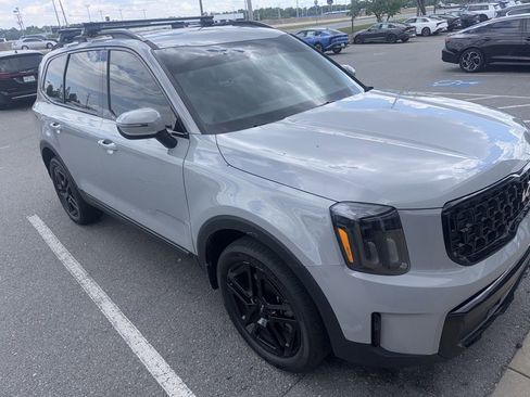 Used 2024 Kia Telluride EX X-Line AWD/4WD image 3