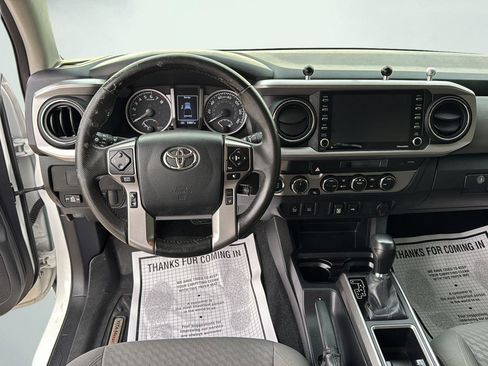 Used 2023 Toyota Tacoma SR5 w/ Technology Package AWD/4WD image 10