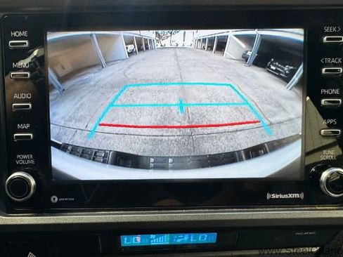 Used 2021 Toyota Tacoma TRD Off-Road w/ Technology Package image 14