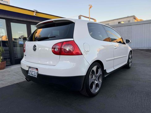 Used 2009 Volkswagen GTI 2-Door image 5