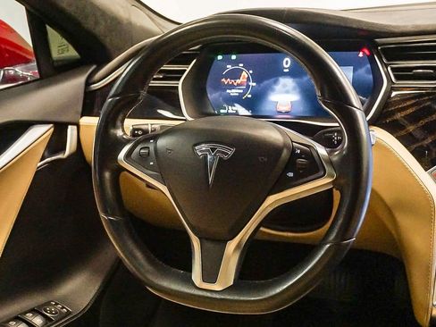 Used 2016 Tesla Model S 90D image 18