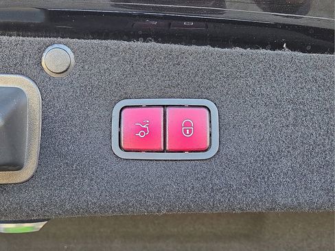 Used 2020 Mercedes-Benz Maybach S 650 image 14