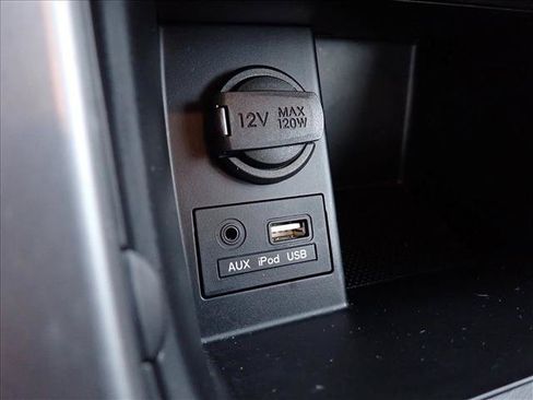 Used 2014 Hyundai Elantra Limited FWD image 15