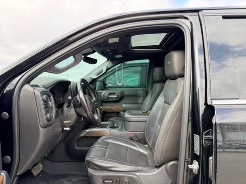 Used 2019 Chevrolet Silverado 1500 High Country w/ Technology Package image 6