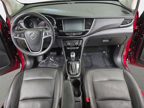 Used 2018 Buick Encore Essence image 10