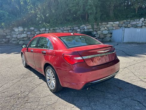 Used 2013 Chrysler 200 Limited w/ Sun/Sound Group FWD image 3