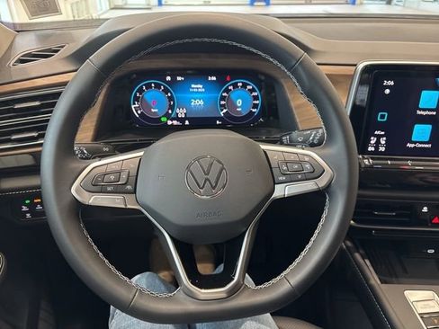 New 2026 Volkswagen Atlas SE AWD/4WD image 11