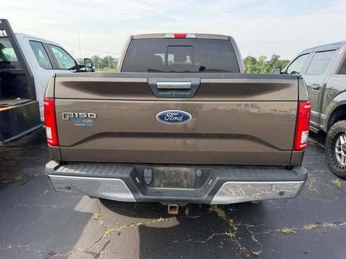 Used 2015 Ford F150 XLT w/ Equipment Group 302A Luxury AWD/4WD image 3