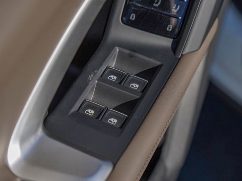 New 2025 Audi Q5 Premium image 15