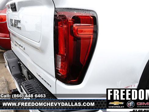 Used 2026 GMC Sierra 1500 Denali Ultimate AWD/4WD image 9