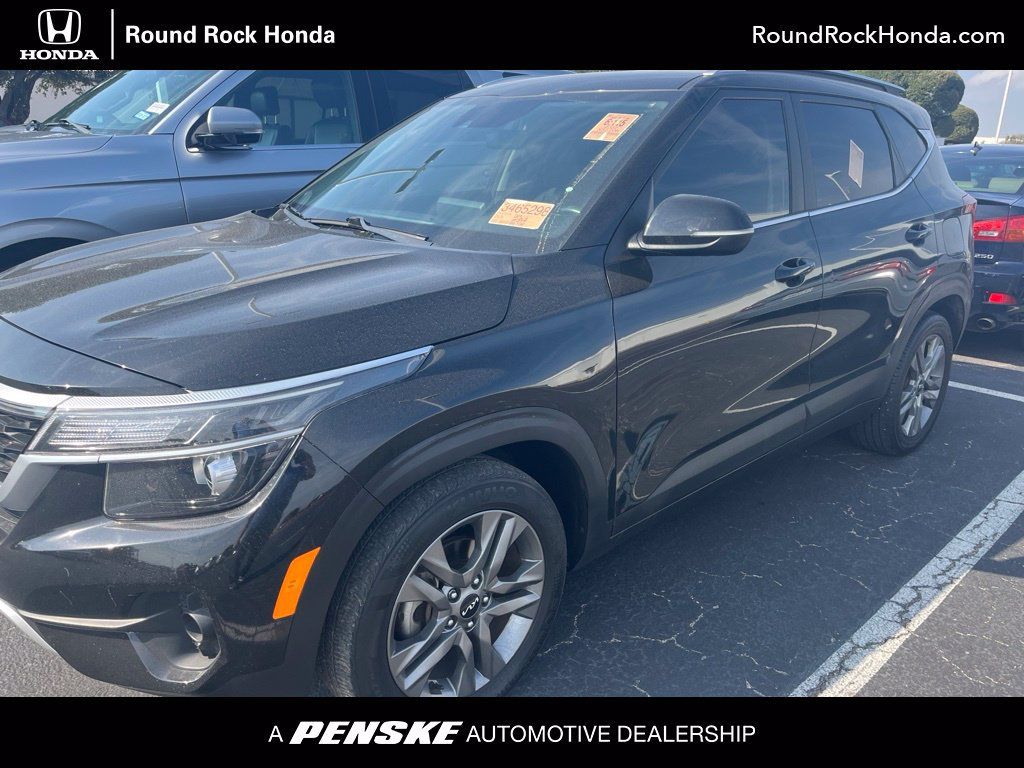 Used 2022 Kia Seltos S FWD image 1