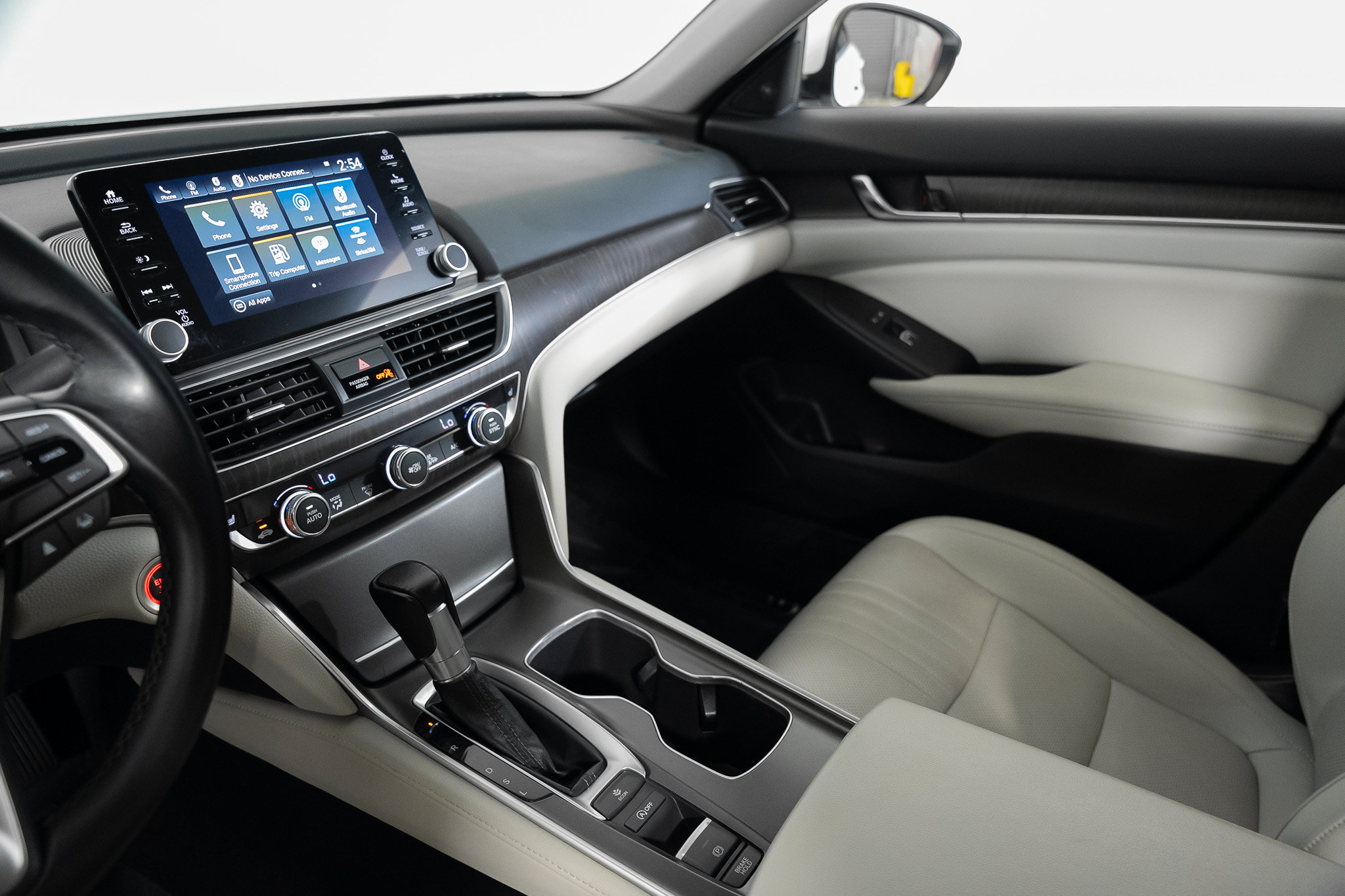 Used 2022 Honda Accord EX-L image 27