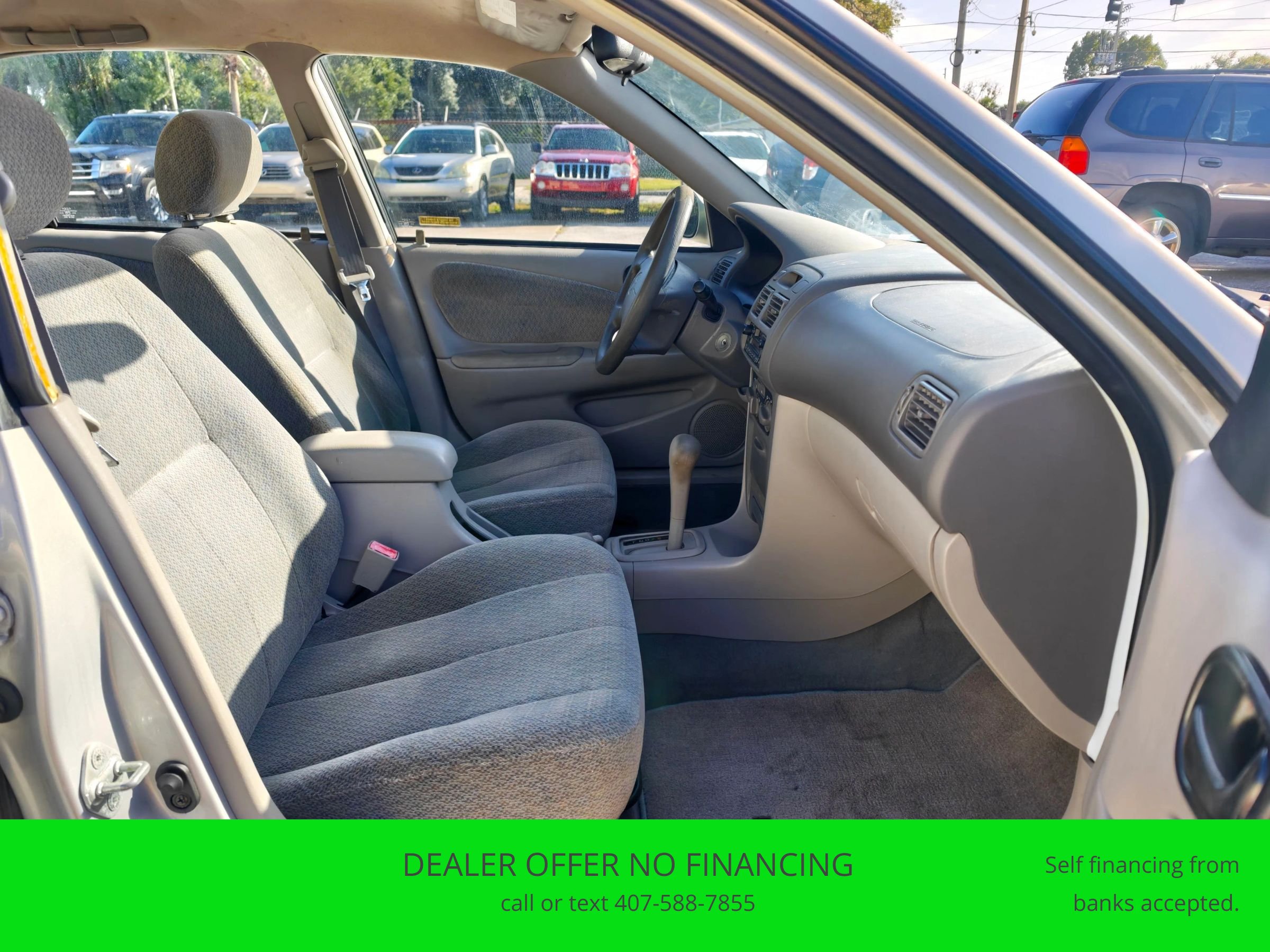 Used 2001 Toyota Corolla FWD image 17