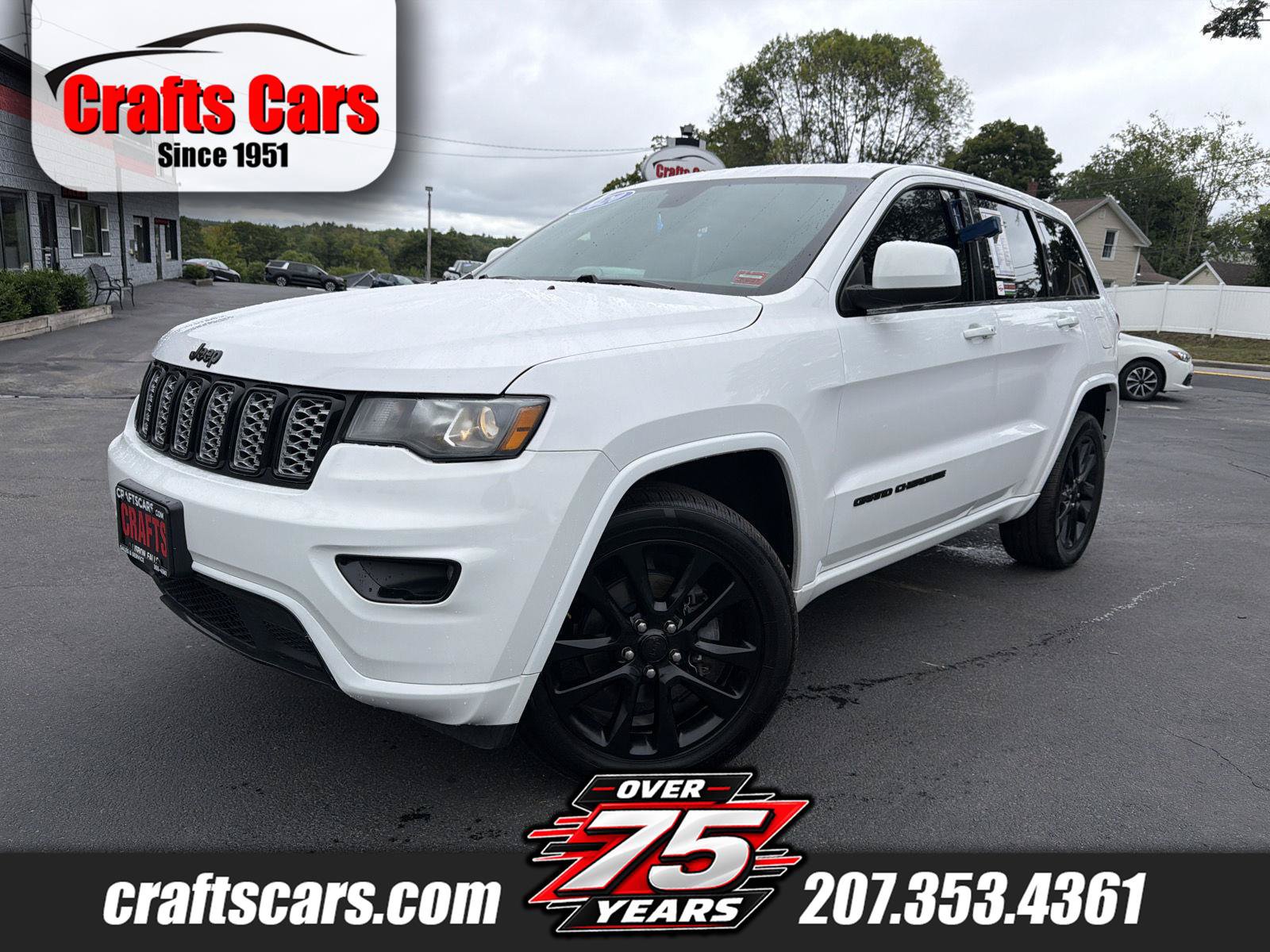 Used 2020 Jeep Grand Cherokee Altitude AWD/4WD image 1