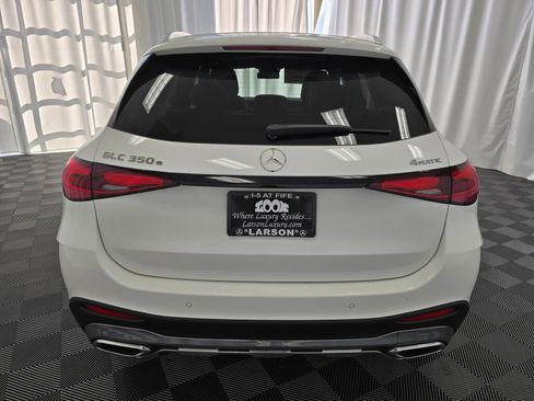New 2026 Mercedes-Benz GLC 350e 4MATIC image 5