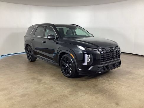 Used 2025 Hyundai Palisade XRT AWD/4WD image 3