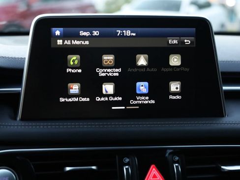 Used 2019 Genesis G70 2.0T Advanced RWD image 37