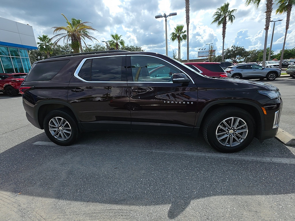 Certified 2023 Chevrolet Traverse LT w/ LPO, Floor Liner Package AWD/4WD image 4