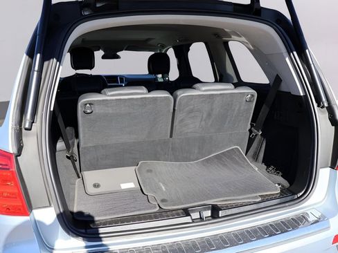 Used 2016 Mercedes-Benz GL 550 4MATIC image 18