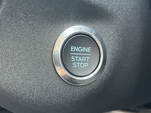 New 2026 Ford Transit 250 148 Medium Roof w/ Load Area Protection Package image 21