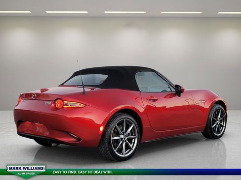 Used 2016 MAZDA MX-5 Miata Grand Touring image 4