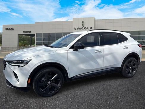 Used 2022 Buick Envision Essence w/ Technology Package II FWD image 7