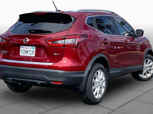 Used 2022 Nissan Rogue Sport SV FWD image 12