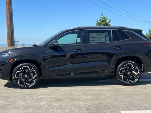 New 2026 Volkswagen Tiguan SEL R-Line AWD/4WD image 7