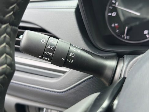 New 2026 Subaru Forester Premium AWD/4WD image 30