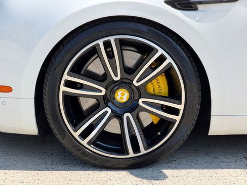 Used 2018 Bentley Flying Spur S V8 image 6