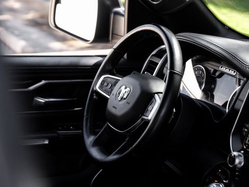 Used 2021 RAM 1500 Laramie w/ Sport Appearance Package image 25