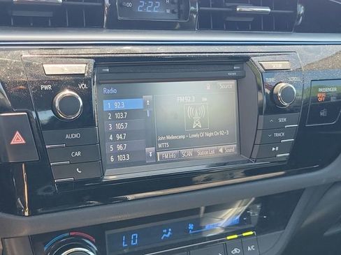 Used 2015 Toyota Corolla S FWD image 21
