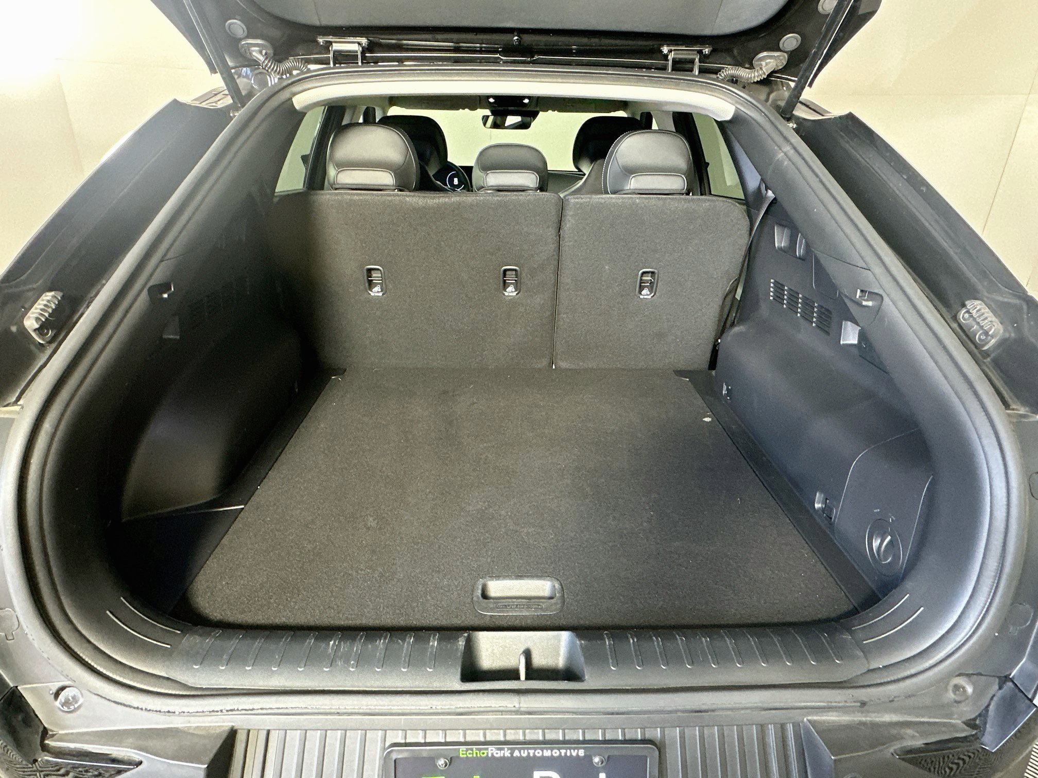 Used 2024 Kia EV6 Light RWD image 28