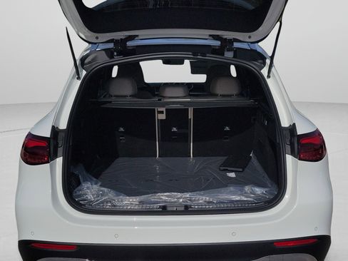 Certified 2026 Mercedes-Benz GLC 300 image 30