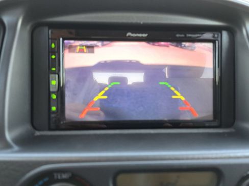 Used 2005 Toyota Sequoia Limited image 11