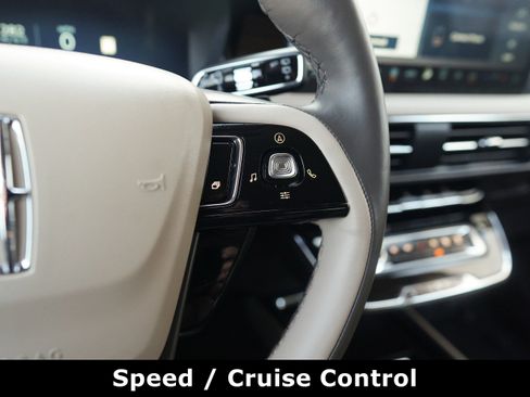 Used 2024 Lincoln Corsair Reserve w/ Equipment Group 201A image 22